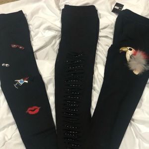 Women black leggings